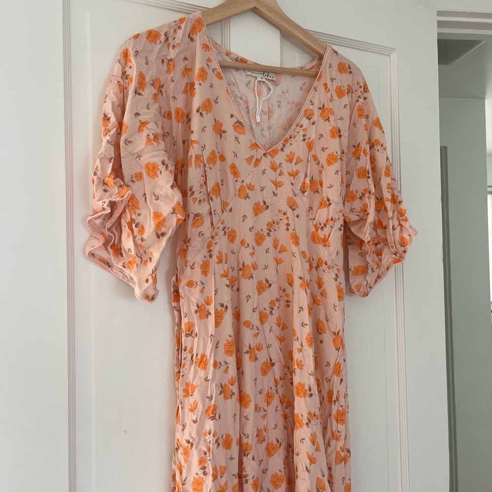 Alakai spring floral dress